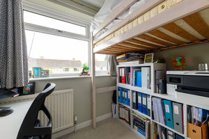 Bedroom 4- click for photo gallery